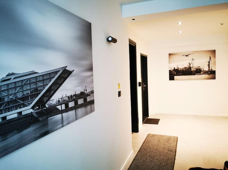 Hh 03 By Rockchair - Superhost Status - Modernes Apartment Mit Sonnigem Balkon & Premium Boxspringbetten In Winterhude - Hamburg Top Geheimtipp Eksteriør billede