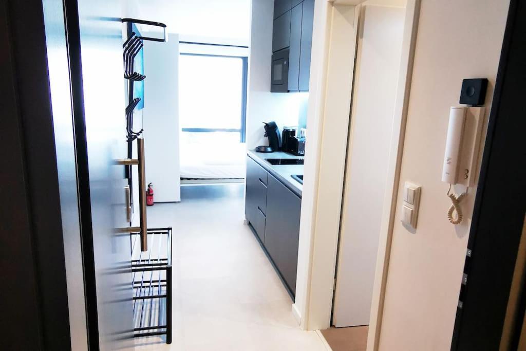Hh 03 By Rockchair - Superhost Status - Modernes Apartment Mit Sonnigem Balkon & Premium Boxspringbetten In Winterhude - Hamburg Top Geheimtipp Eksteriør billede