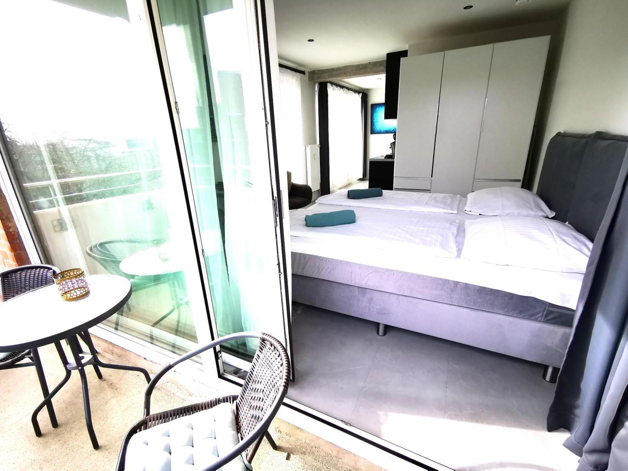 Hh 03 By Rockchair - Superhost Status - Modernes Apartment Mit Sonnigem Balkon & Premium Boxspringbetten In Winterhude - Hamburg Top Geheimtipp Eksteriør billede