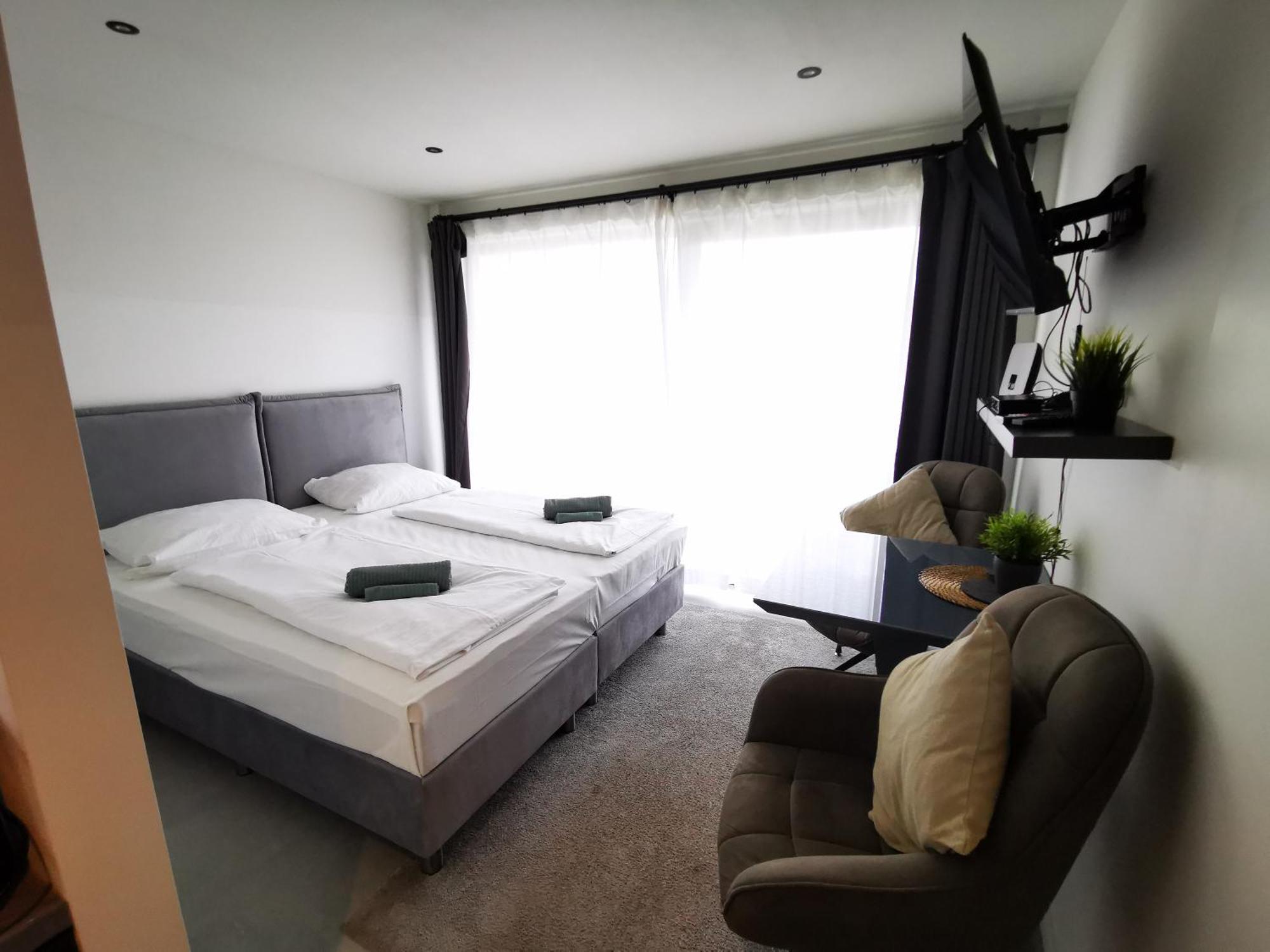Hh 03 By Rockchair - Superhost Status - Modernes Apartment Mit Sonnigem Balkon & Premium Boxspringbetten In Winterhude - Hamburg Top Geheimtipp Eksteriør billede