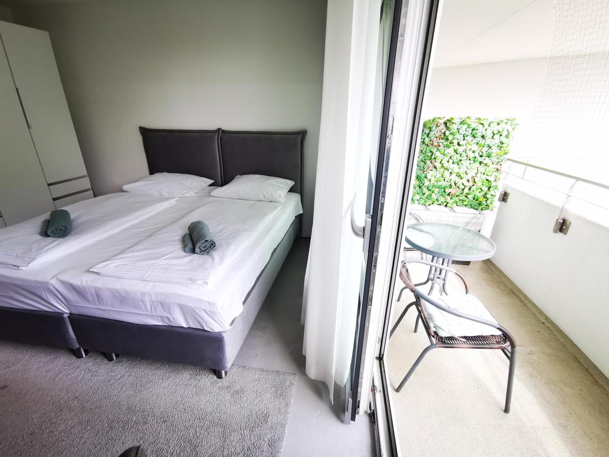 Hh 03 By Rockchair - Superhost Status - Modernes Apartment Mit Sonnigem Balkon & Premium Boxspringbetten In Winterhude - Hamburg Top Geheimtipp Eksteriør billede