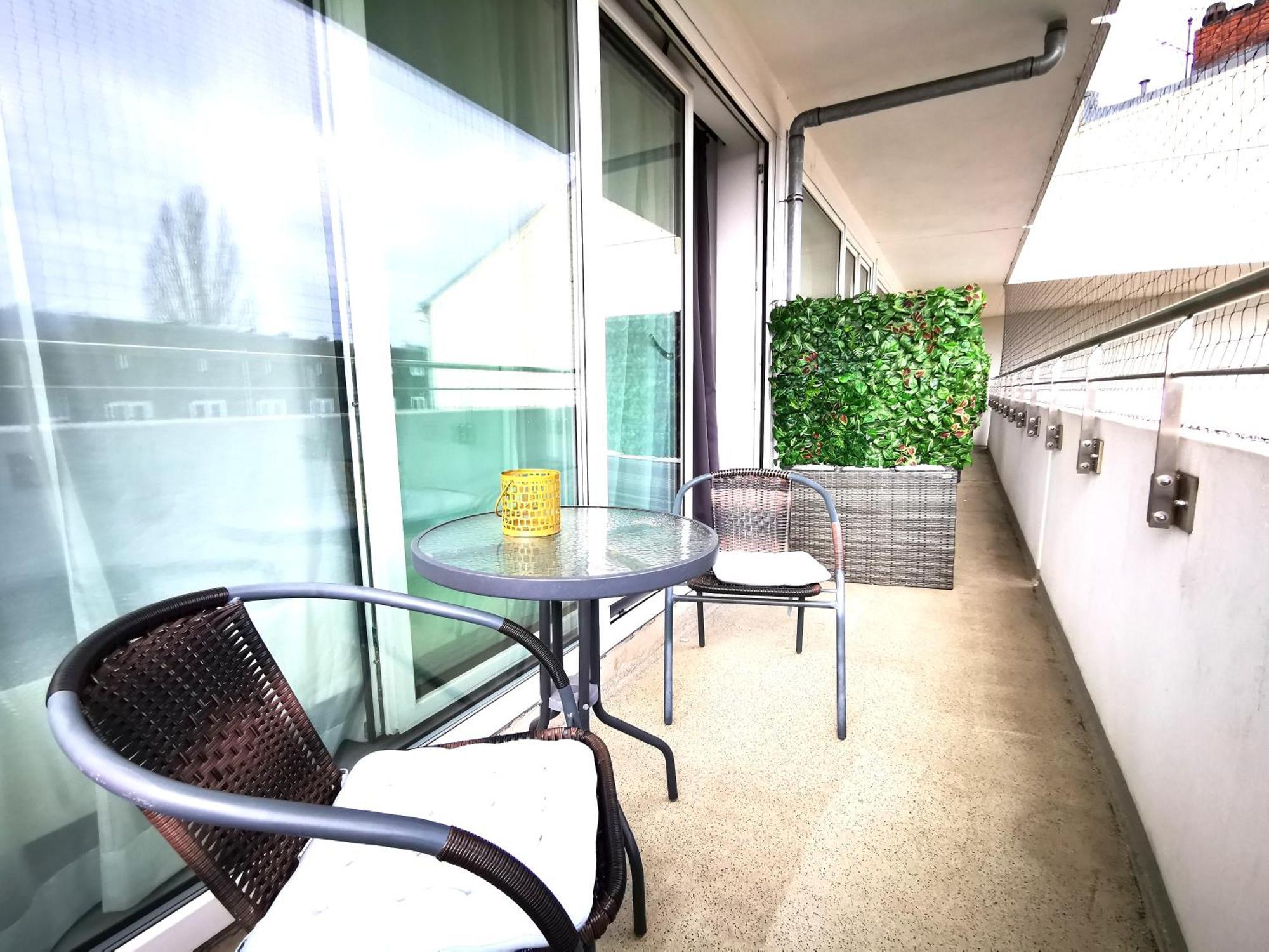 Hh 03 By Rockchair - Superhost Status - Modernes Apartment Mit Sonnigem Balkon & Premium Boxspringbetten In Winterhude - Hamburg Top Geheimtipp Eksteriør billede